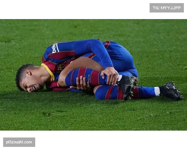 巴萨拉菲尼亚伤缺数周 左边锋位置需战术调整